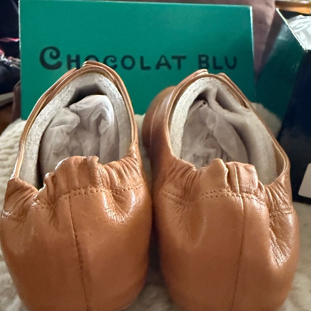 Chocolat Blu Women’s Leather Slip-On Shoes Size 9.5 NWT - Picture 6 of 7